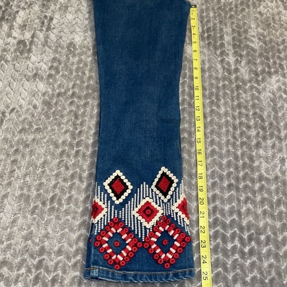 Boston Proper Embroidered Jeans. Size 0. - Picture 14 of 14